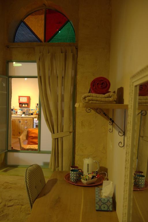 The Well Inn Beerseba Habitación foto